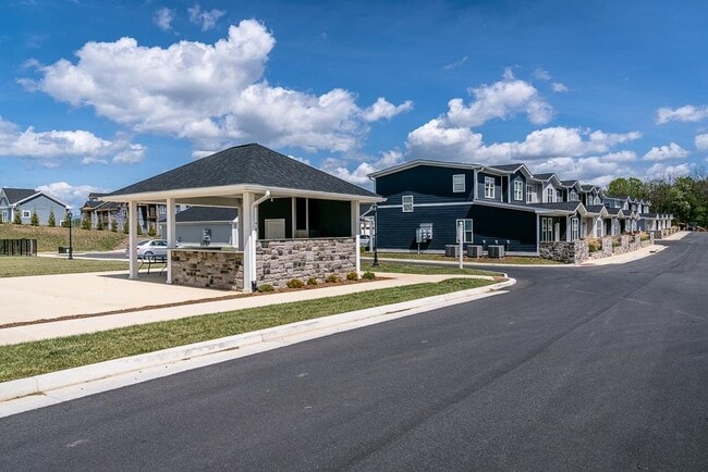 Building Photo - 1576 Port Hills Dr