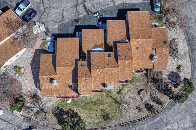 Building Photo - 3428 Trenary Ln