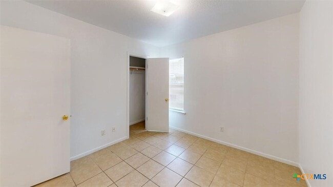 Building Photo - 208 Elbert Ln