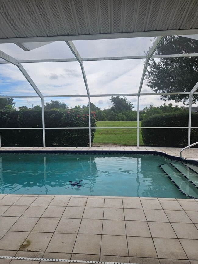 Building Photo - Deep Creek Pool Home