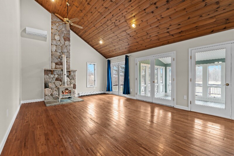 Building Photo - 2828 Swarthout Rd