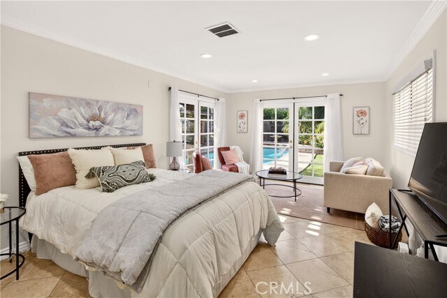 Building Photo - 4115 Laurelgrove Ave