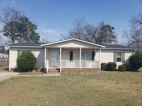 Building Photo - 2640 O'Glesby Dr