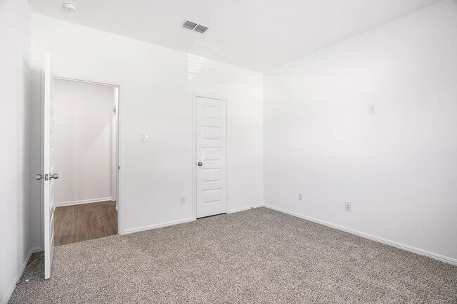 Building Photo - 8721 Antelope Flat Ln
