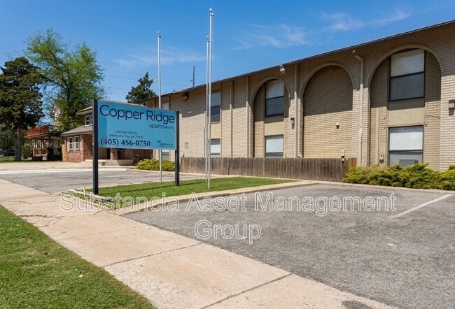 Building Photo - 1430 NW 25th St