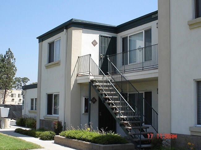 Heritage Point - 10680-10694 Knott Ave.