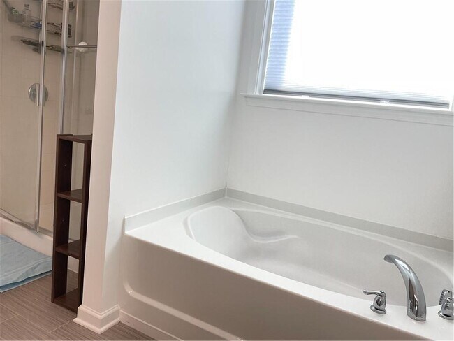 Building Photo - 5405 Coltman Dr