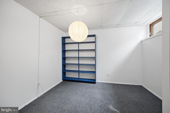 Building Photo - 2242 Cartwright Pl