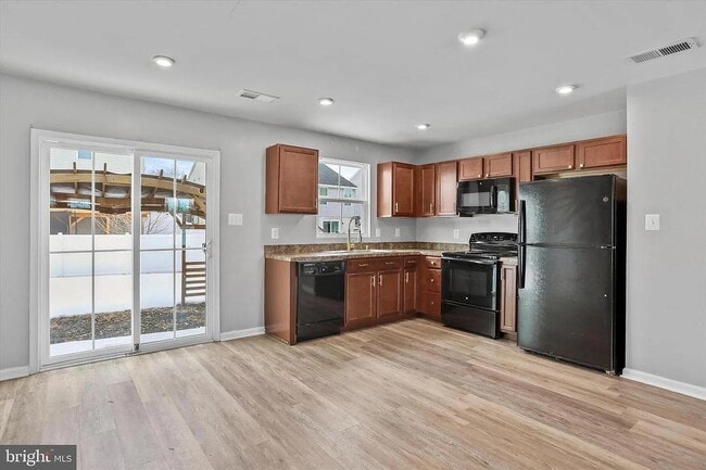 Building Photo - 125 Ceritos Trl