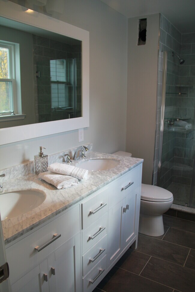 Building Photo - 55 Franklin Ave