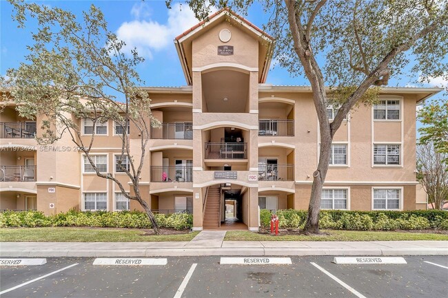 Building Photo - 151 SW 117th Ave