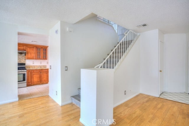 Building Photo - 13006 Parkview Dr