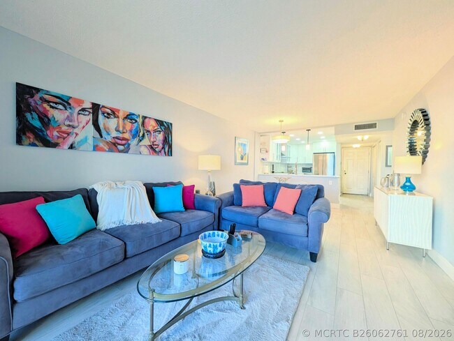 Building Photo - 2929 S Ocean Blvd