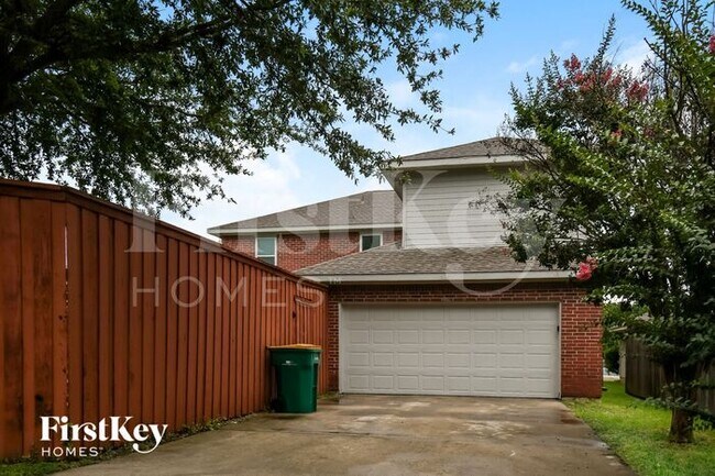 Building Photo - 436 Sugar Mill Dr