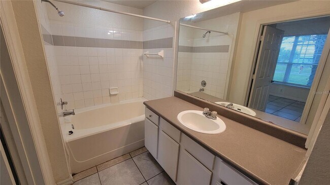 Building Photo - 3724 Castle Pines Ln
