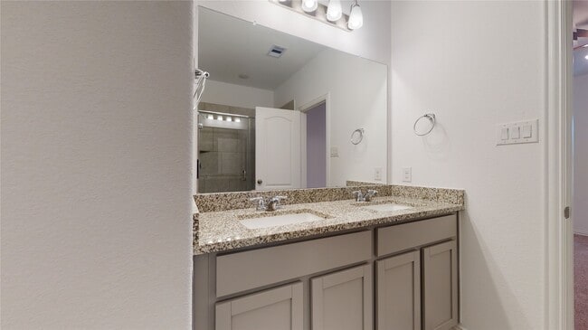 Building Photo - 31227 Conover Dr