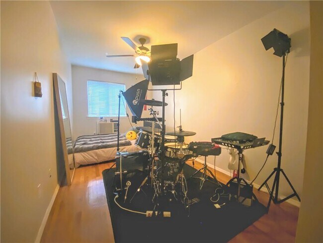 Building Photo - 345 92nd St