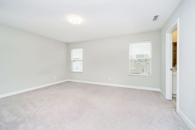 Building Photo - The Perfect Home, Meeting All Your Needs!