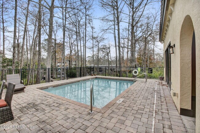 Building Photo - 8859 AMALFI Ct