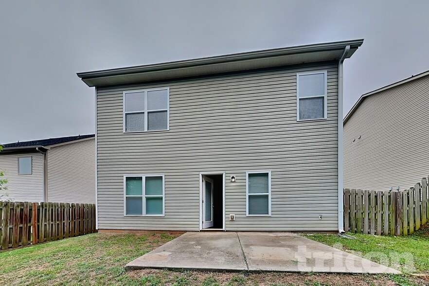 Building Photo - 3923 Griese Ln