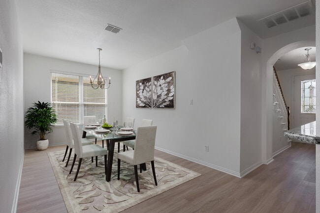 Building Photo - 14708 Little Anne Dr