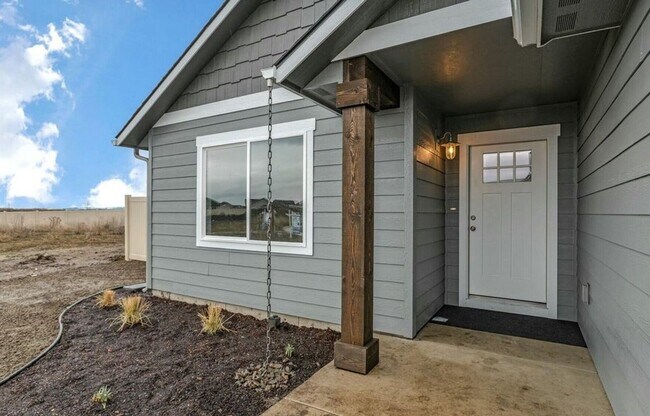Building Photo - New Construction !