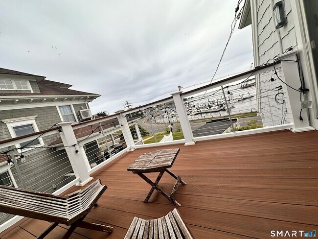 Building Photo - 49 Seaview Ave