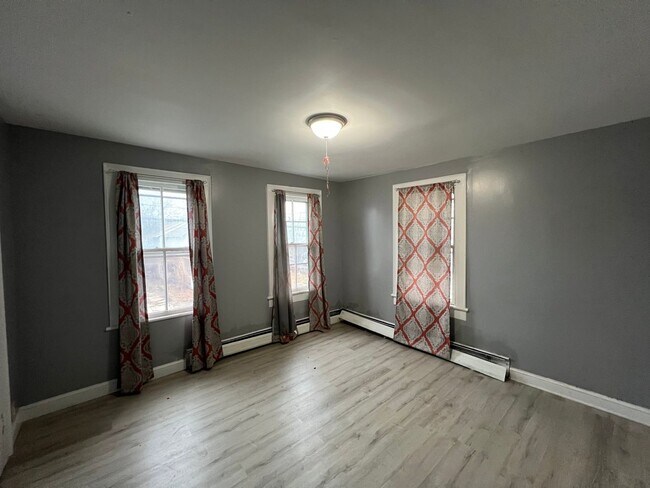 Building Photo - 1314-1316 Penn Avenue