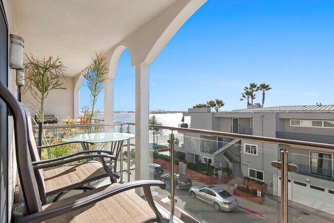 Building Photo - 4007 Everts St