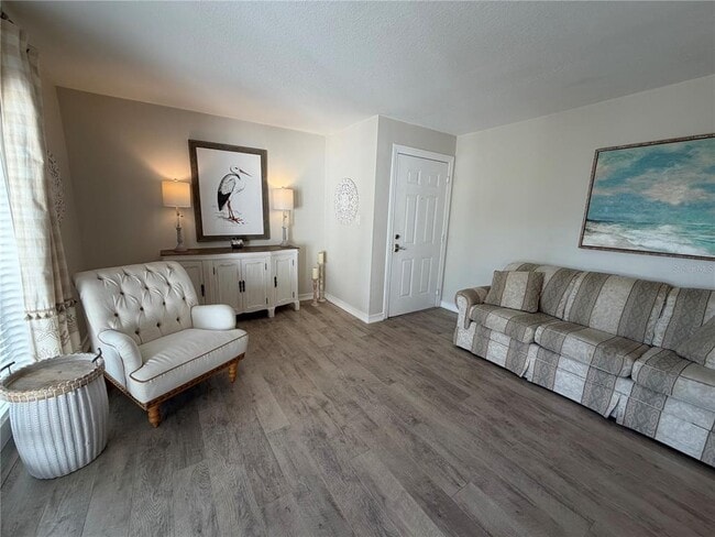 Building Photo - 4985 Cobia Dr SE