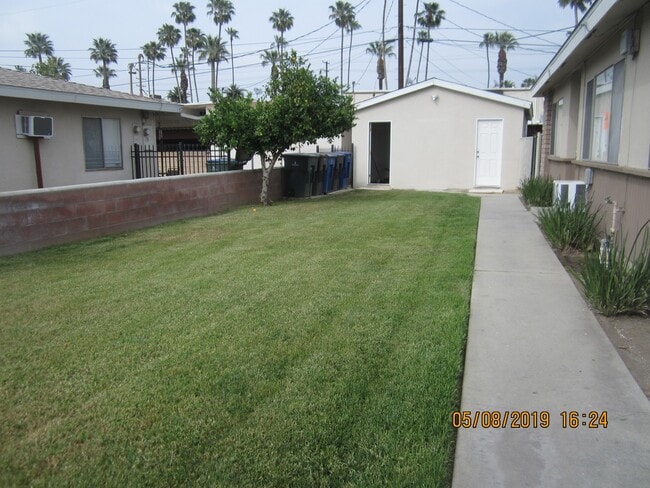 Building Photo - IMMACULATE DUPLEX - GREAT LOCATION