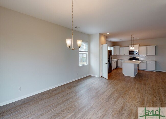 Building Photo - 139 Fern Rd