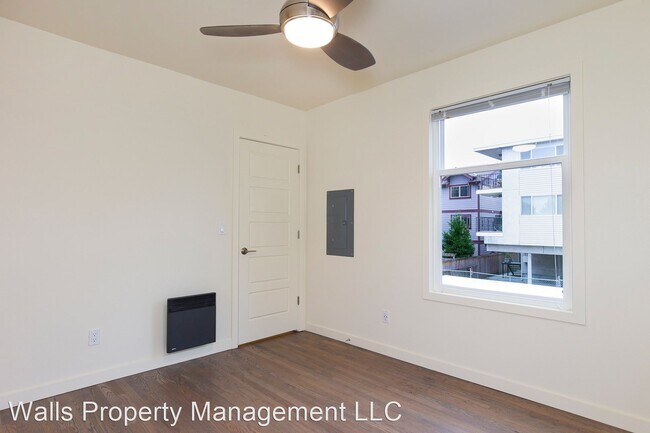 Building Photo - 616 N 48th St
