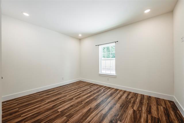 Building Photo - 3525 Herrling St