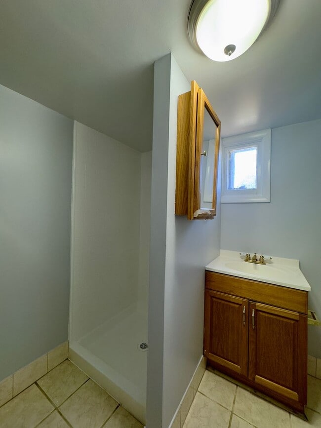 Building Photo - Charming 3 Bedroom/2 Bathroom Home with Large Backyard in Arbutus, MD!