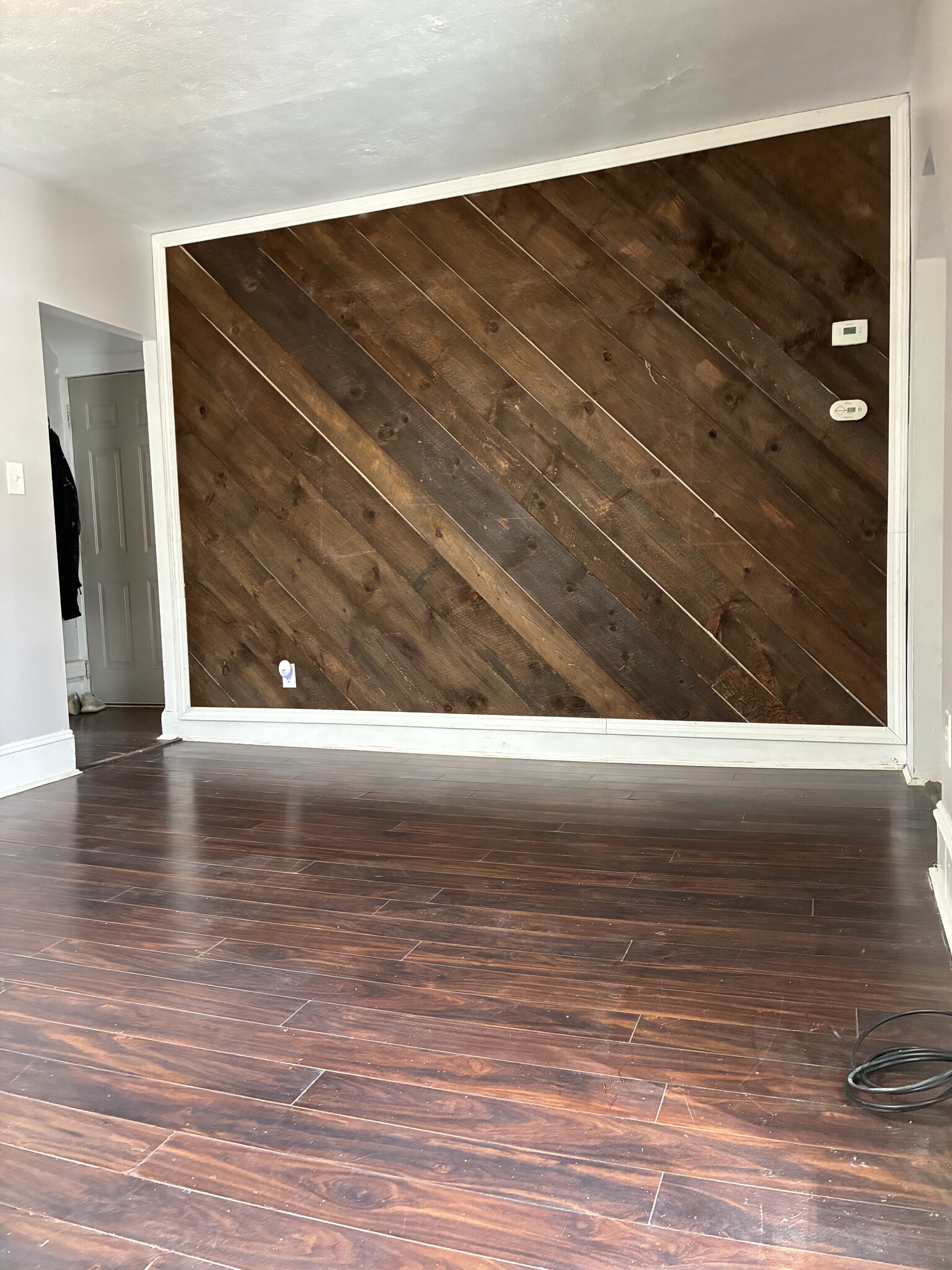 Building Photo - 42 S Central St