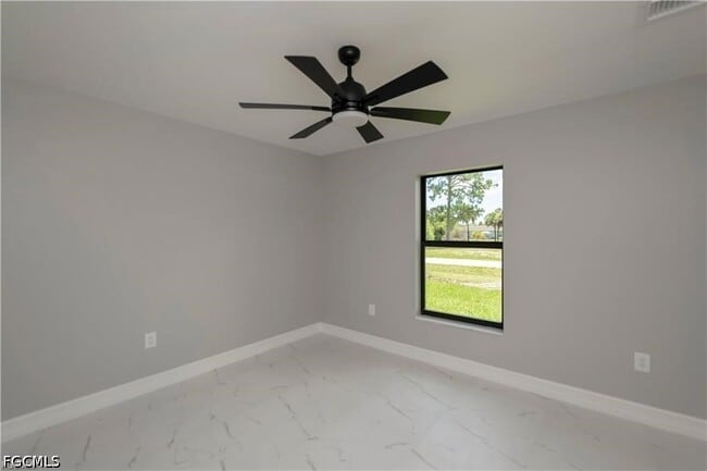 Building Photo - 3323 Clearview Cir