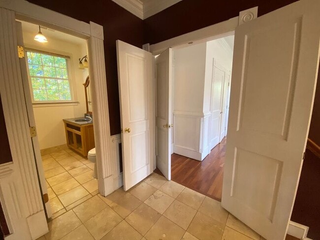 Building Photo - 3108 Mine Rd