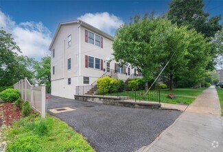 Building Photo - 60 Remington Pl