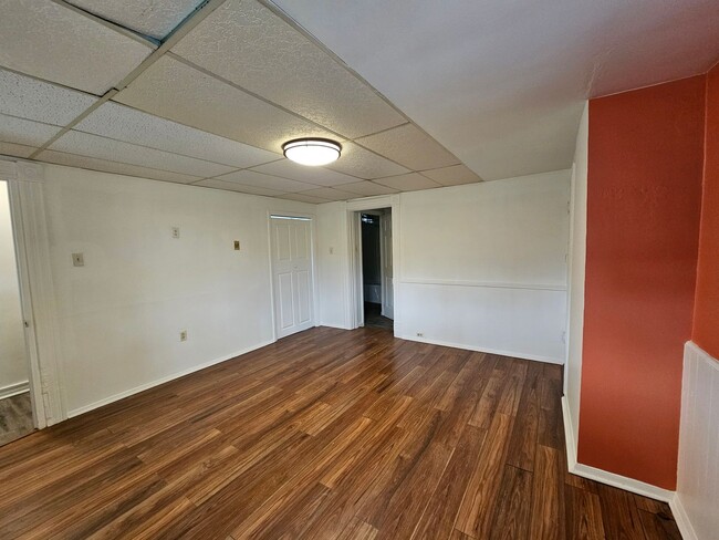 Building Photo - 2 bedroom Cozy Bungalow in Etna!