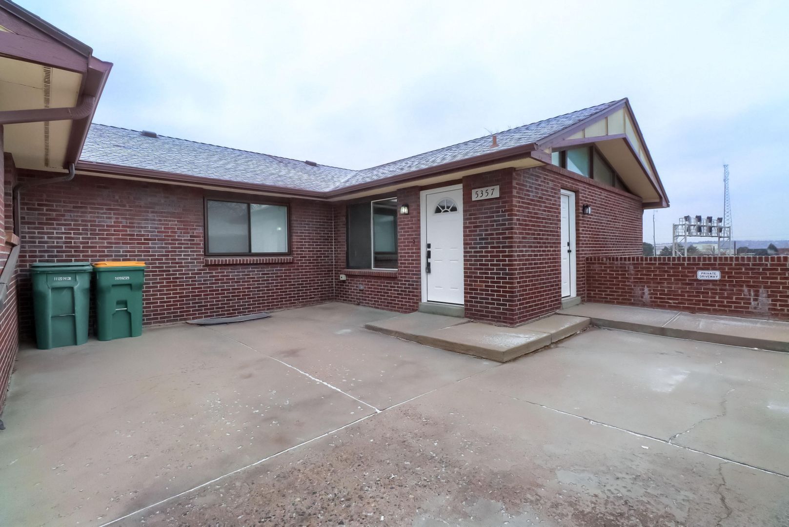 Building Photo - 5357 S Prescott St