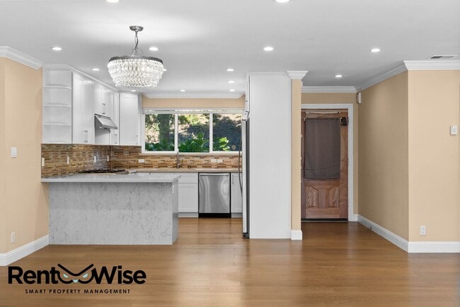 Building Photo - 74 Farview Ct