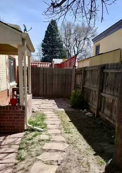 Backyard patio view - 760 Dexter St