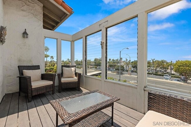 Building Photo - 378 Playa Blanca