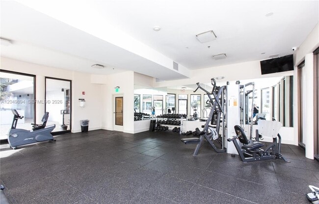 Building Photo - 20515 E Country Club Dr