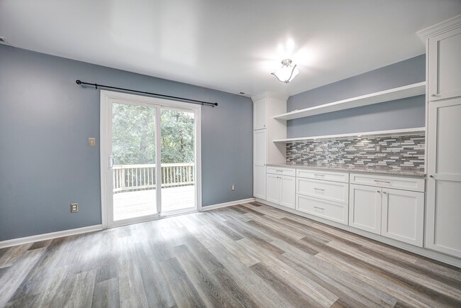 Building Photo - 13711 Flowing Brook Ct