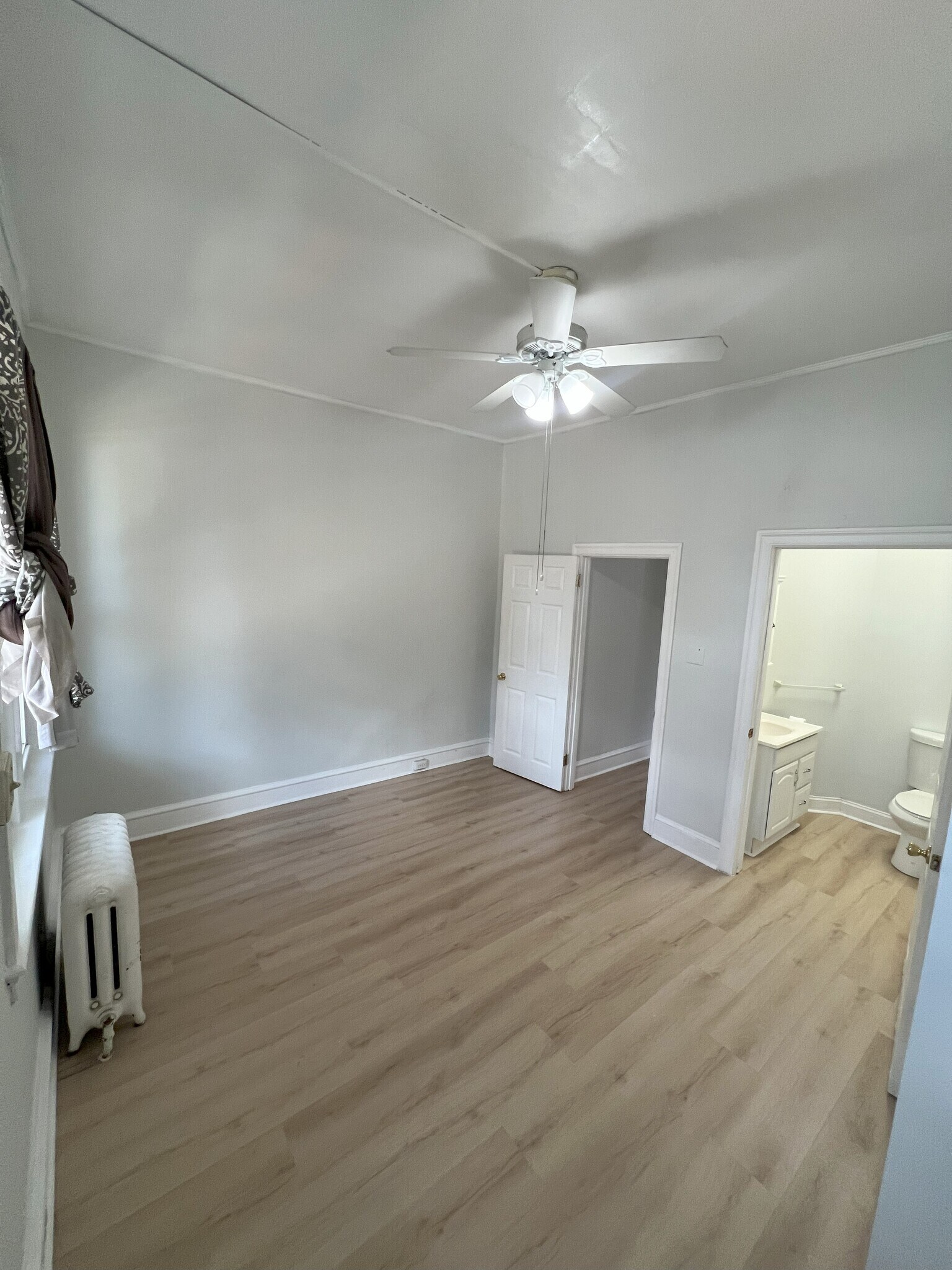 Bedroom - 12 Gay St