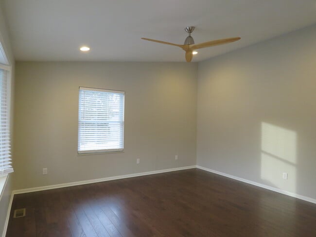 Building Photo - 3539 East St