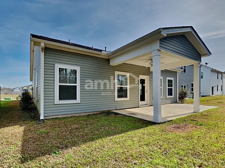 Building Photo - 449 Brookgreen Dr