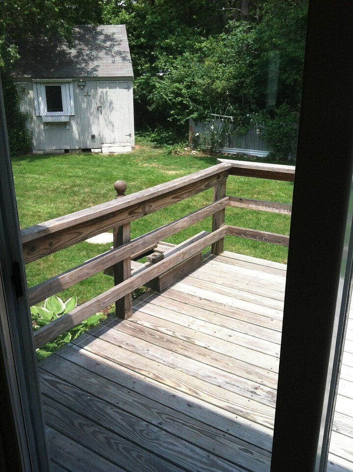 Back deck with Awning - 5 Anthonys Way